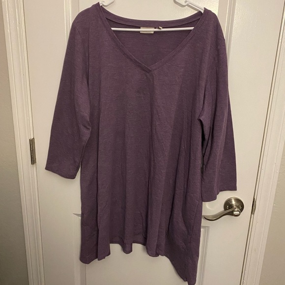 Tops - 💜 Womens Solid V Neck Purple Tops Size 2X